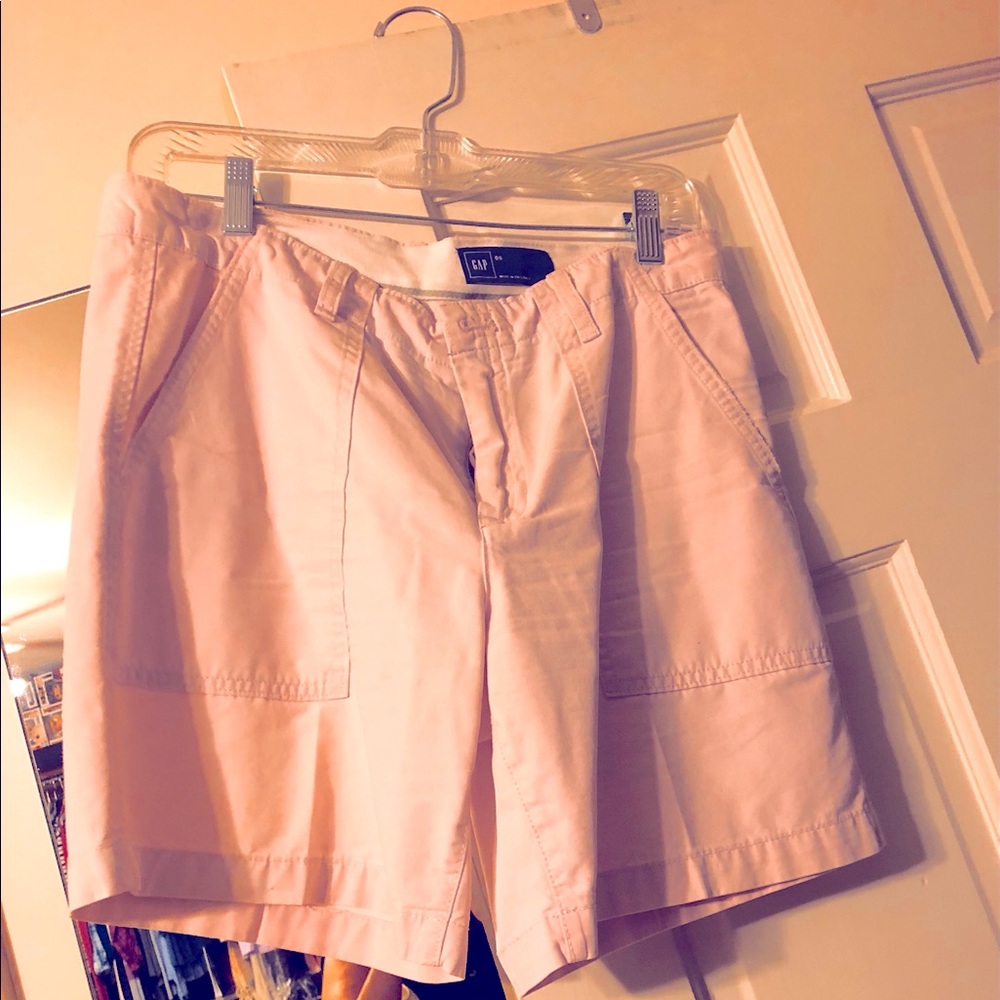 Gap pink cotton shorts size 6